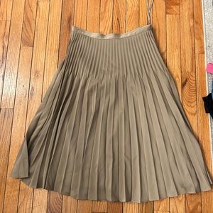 Pleated silk skirt